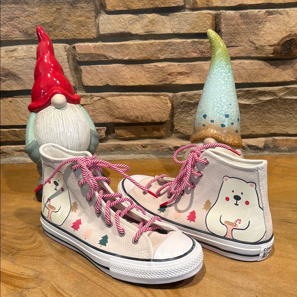NOT FOR SALE: Converse Suede Christmas 🎅 High Top Sneakers!